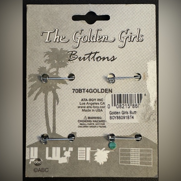 The Golden Girls Set Of 4 Pin Back Buttons - Brand New! - Picture 6 of 6
